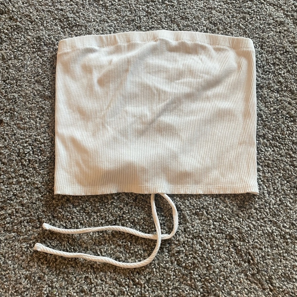 Active USA strappy back tube top!